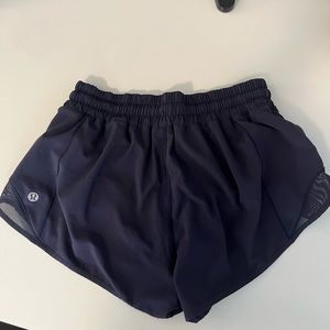 Lululemon Hotty Hot shorts
